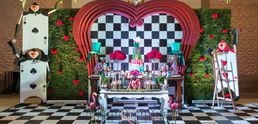 alice in wonderland birthday party decor dessert table setup by Khim Cruz