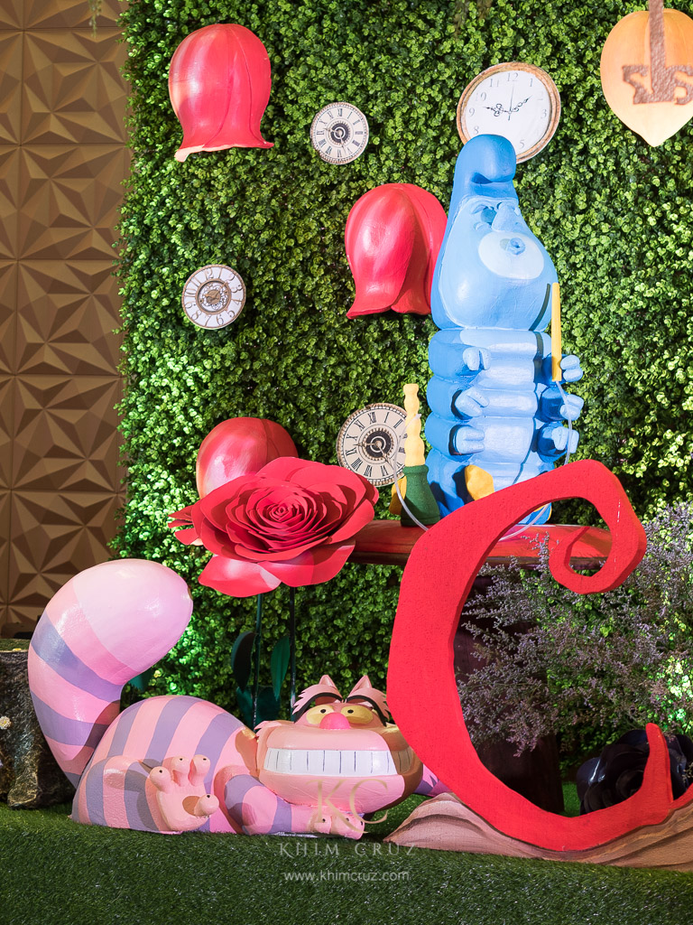 alice in wonderland birthday party styling stage caterpillar