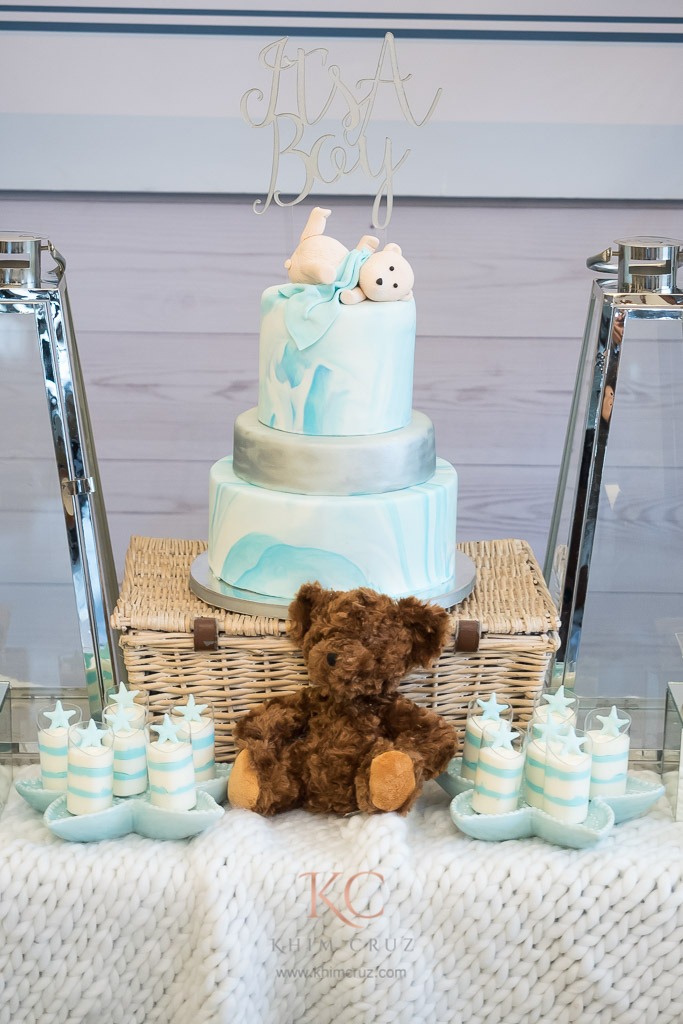 hamptons style cute bear baby shower cake