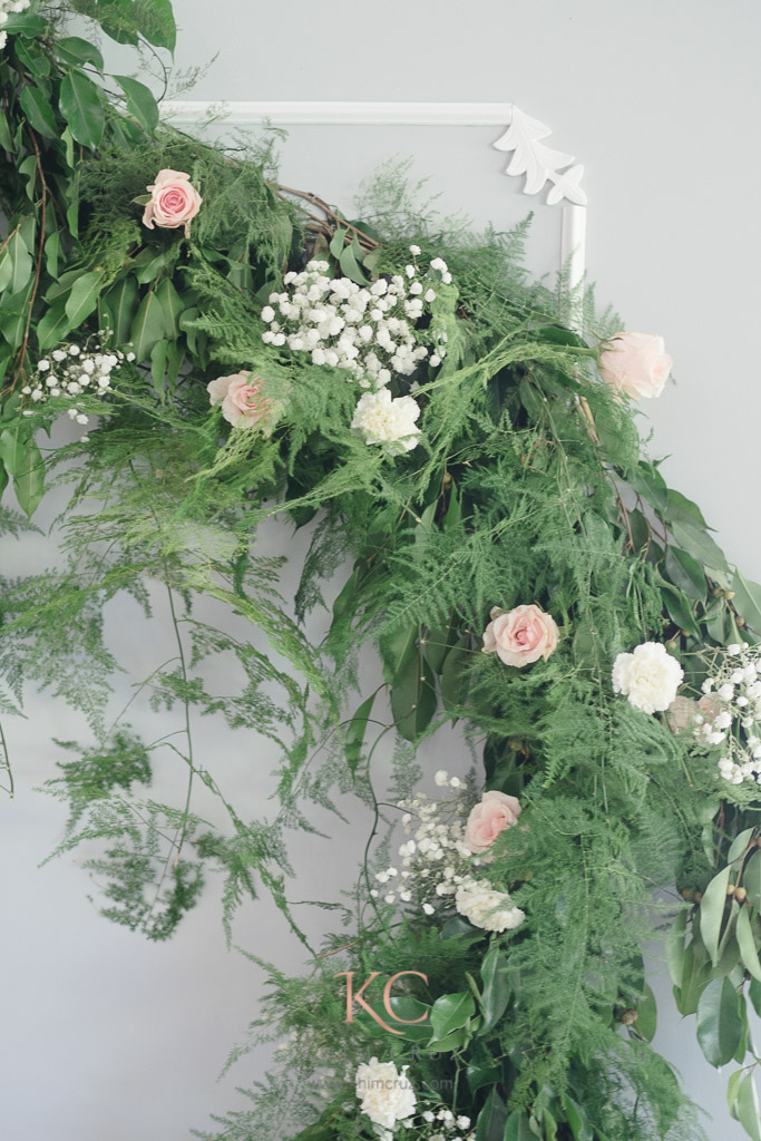 swan lake theme stage floral leaf details