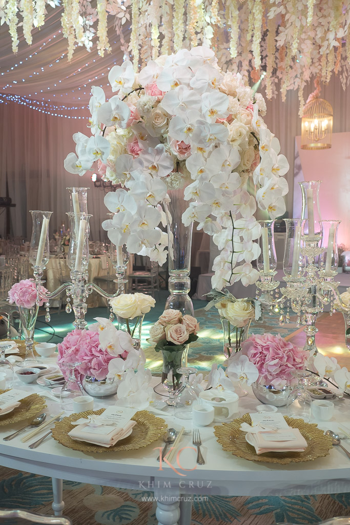 Classic Luxury Wedding tablescape by Khim Cruz