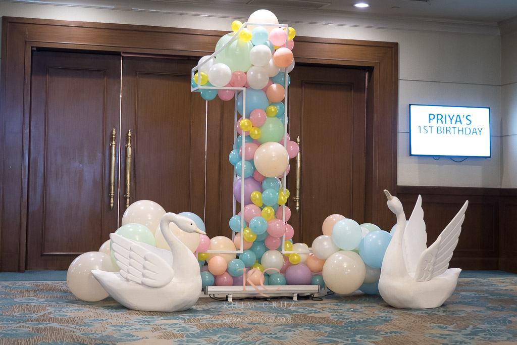 number one balloon setup