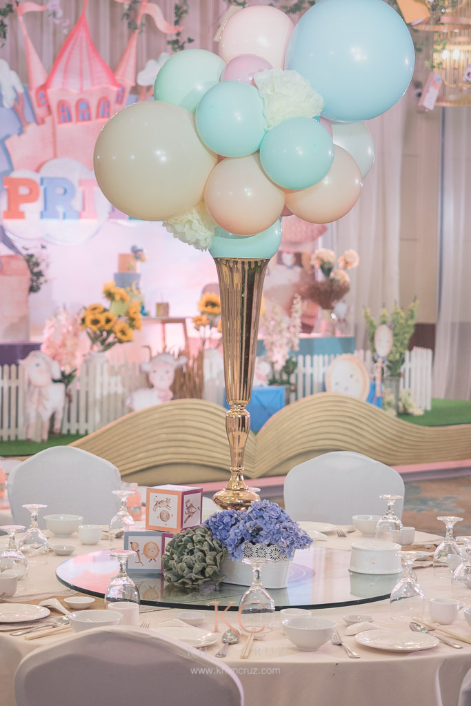 nursery rhymes theme children blocks balloons guest table centerpiece