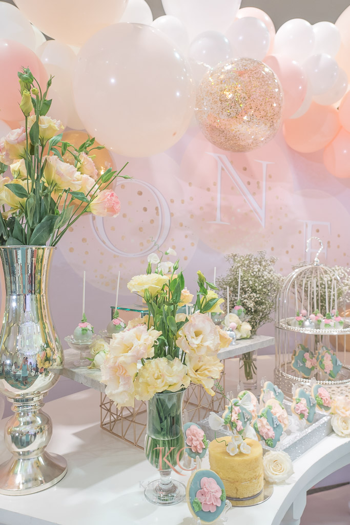 cute bubbly dessert setup