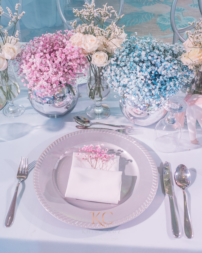 unicorn theme birthday table setting detail