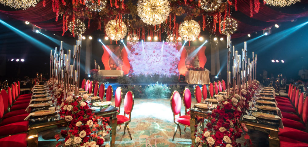 Red elegance wedding reception