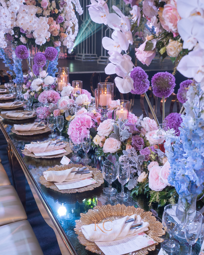 Spring season in Central Park New York inspired wedding head table floral details