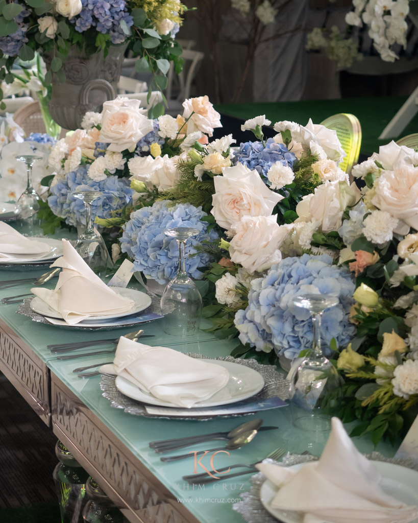 Gardens of Provence inspired wedding floral arrangement by Khim Cruz