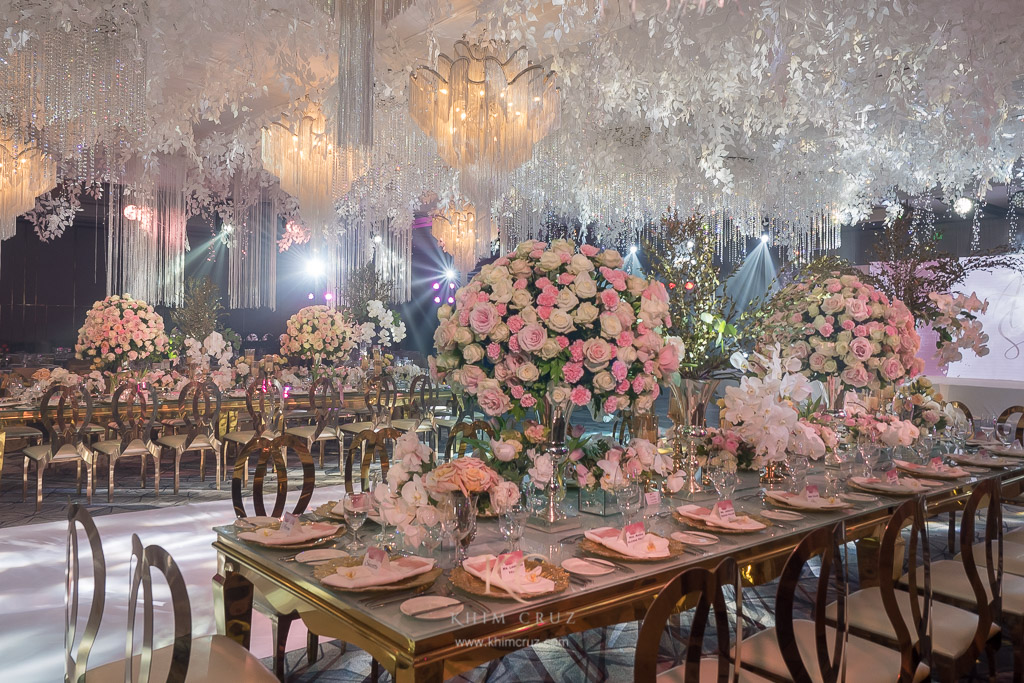 elegent wedding of Aaron and Suzette head table by Khim Cruz