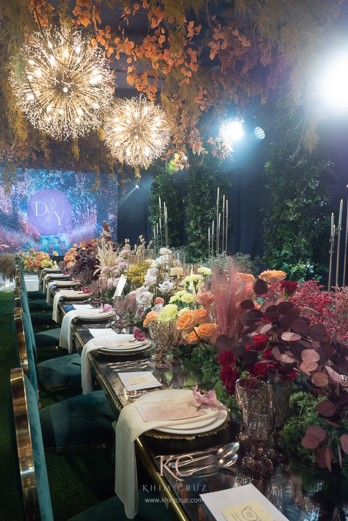 dreamy wedding presidential table setup of Demer & Ysa by Khim Cruz
