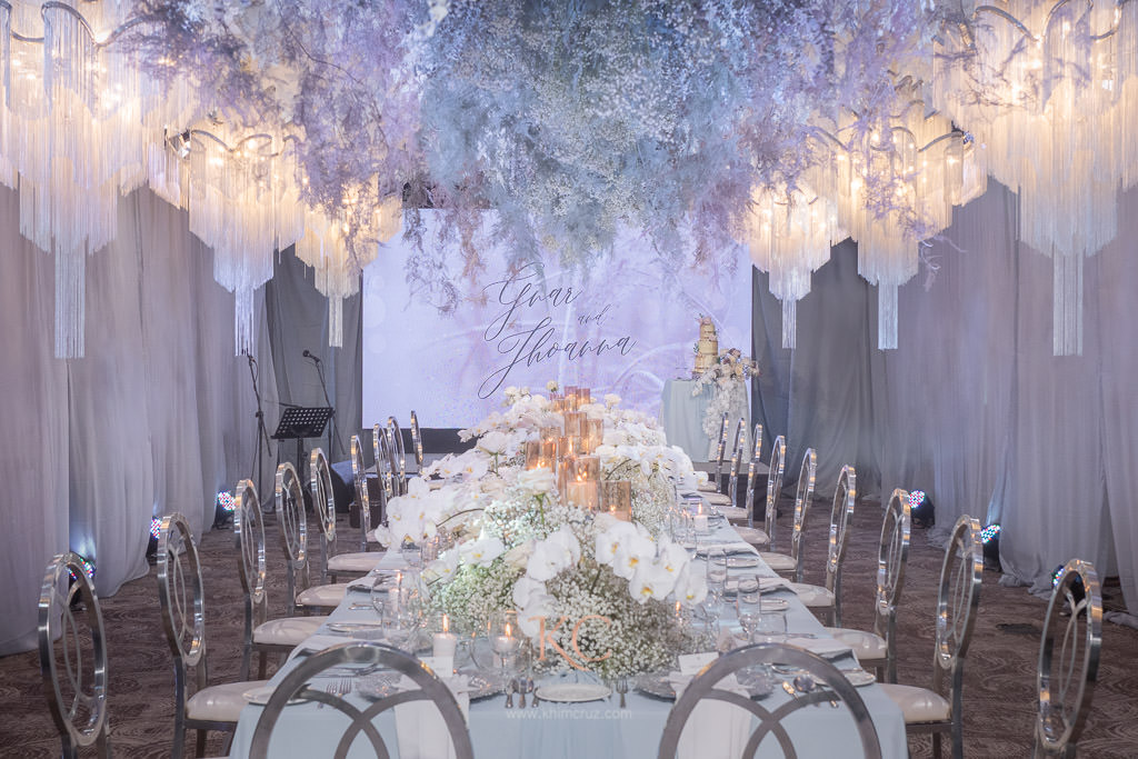 elegant wedding of Gnar & Jhoanna reception decoration designed by Khim Cruz