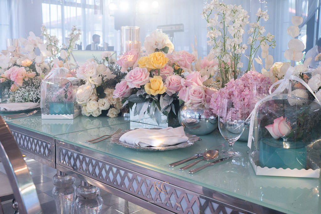elegant sophisticated destination wedding for Ryan & Mika head table floral centerpiece by Khim Cruz