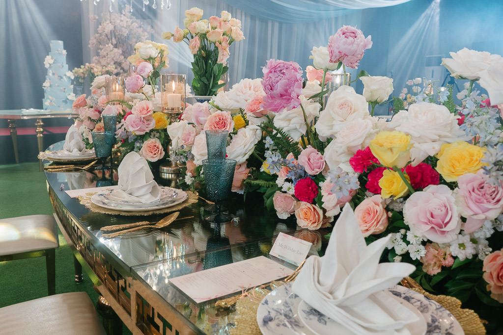 Floral Garden wedding reception for Levi and Charlene presidential table by Khim Cruz