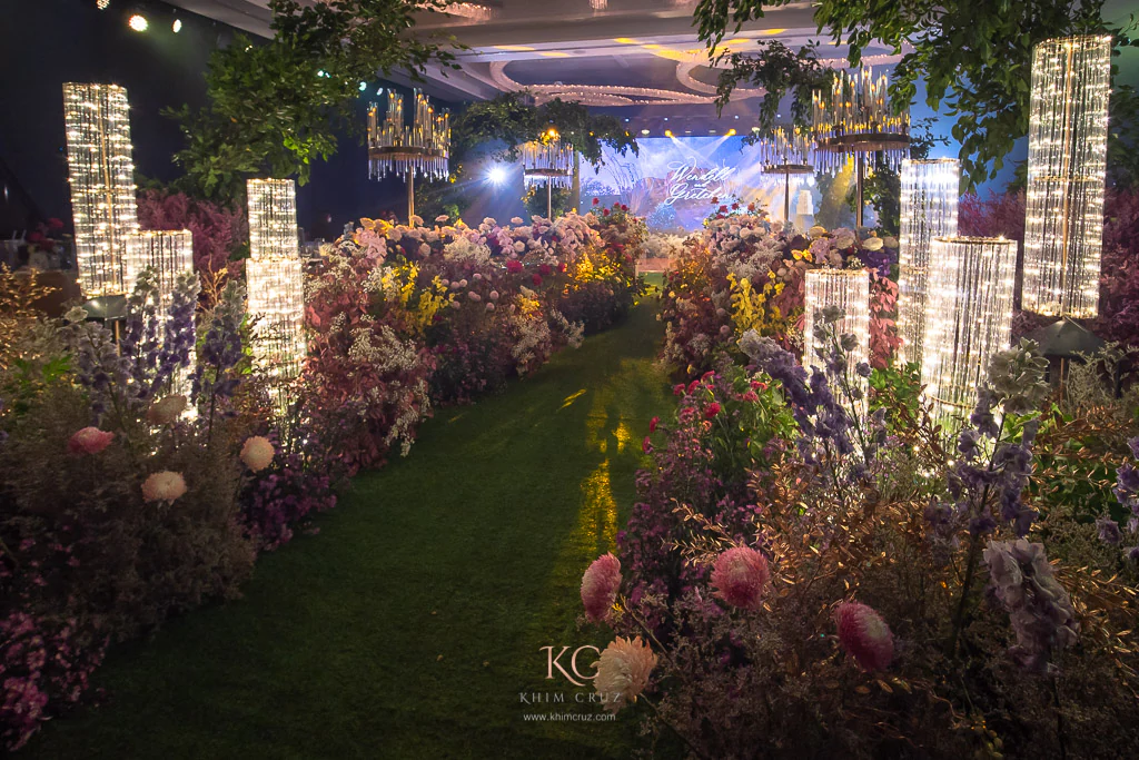 dreamy and dramatic feel wedding of Wendell & Gretchen designed by Khim Cruz