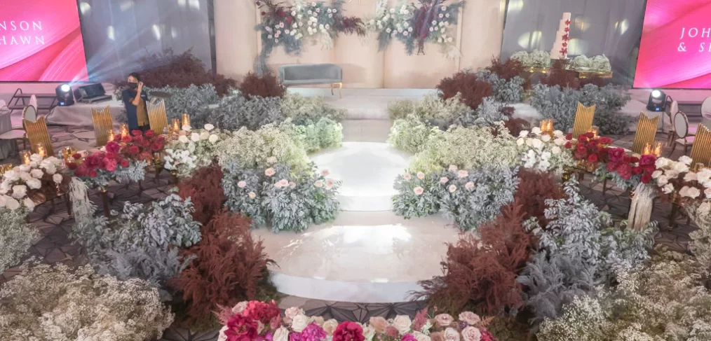 modern elegance wedding of Johnson and Shawn with beautiful floral stage backdrop and dance floor designed by Khim Cruz