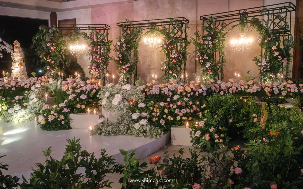 elegant garden-feel wedding reception of Uzziel and Patricia by Khim Cruz
