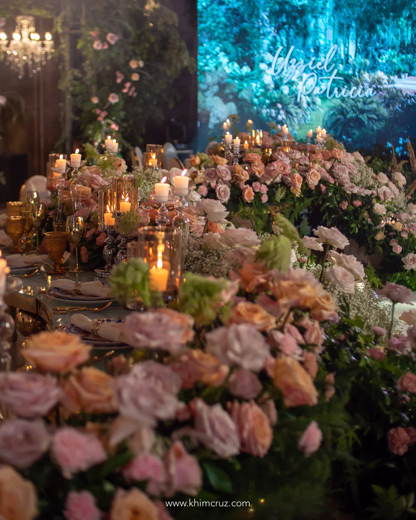 elegant garden-feel wedding reception of Uzziel and Patricia table floral details with candles