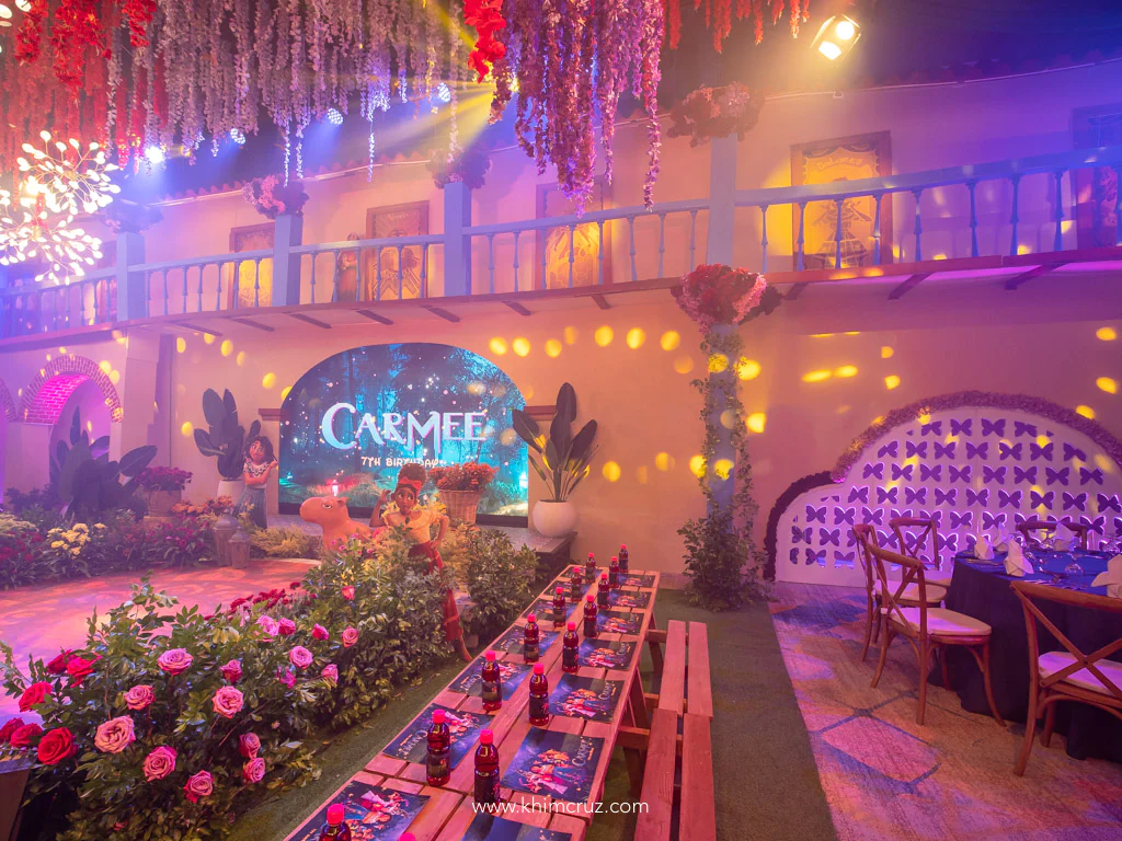 encanto theme birthday party casa madrigal casita courtyard flower garden