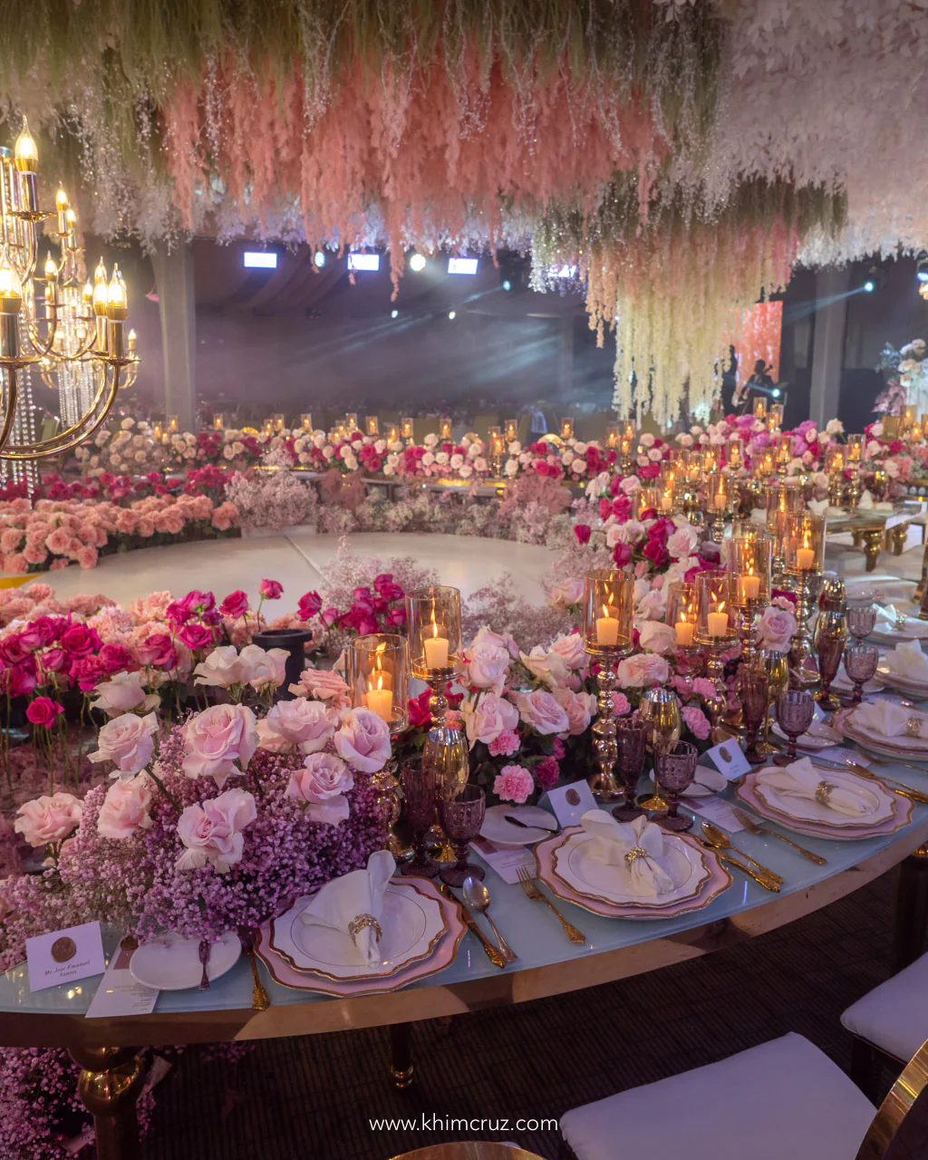 dreamy pink hues floral table centerpieces detail arranged on a circular table for the wedding reception of Ralph & Mary by floral designer Khim Cruz