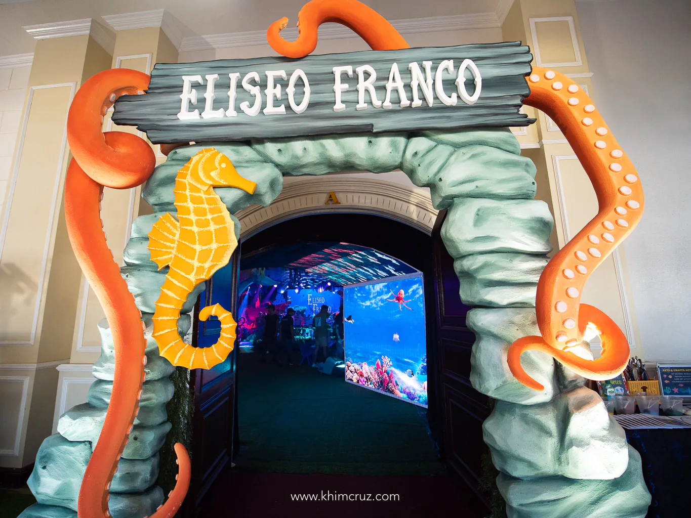 entrance arch decor for the under the sea themed 1st birthday of Eliseo