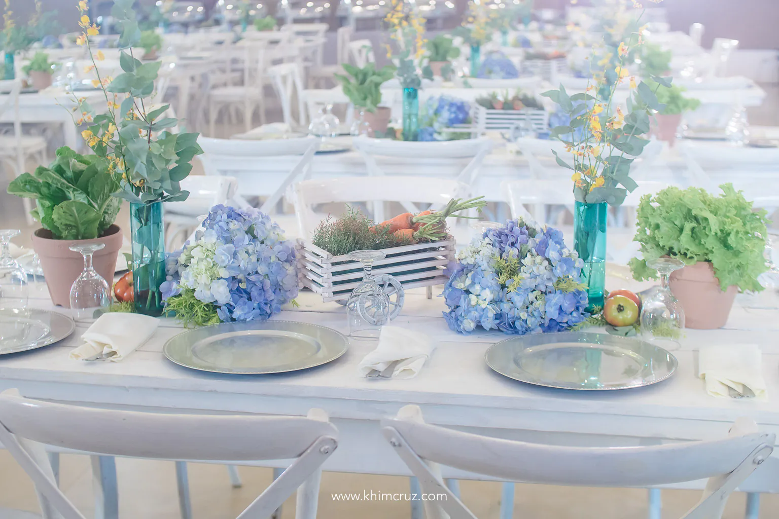 vegetables and fresh produce table centerpieces at Peter Rabbit themed childrens birthday party