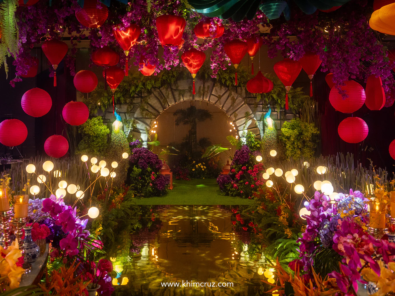 A grand entrance framed by moon gates and timeless grace for Nicollette’s Crazy Rich Asians-inspired debut