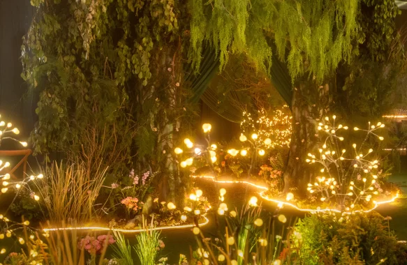 Every thread shimmered at Diego & Syme’s “Willow”-inspired wedding reception