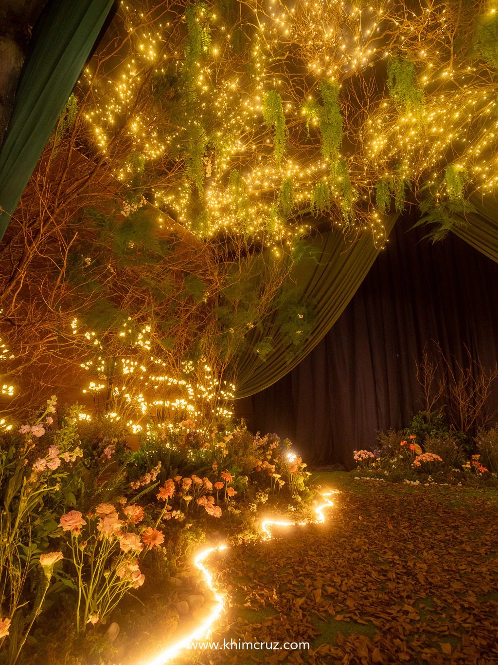 Glowing threads and forest magic filled this “Willow”-inspired wedding reception