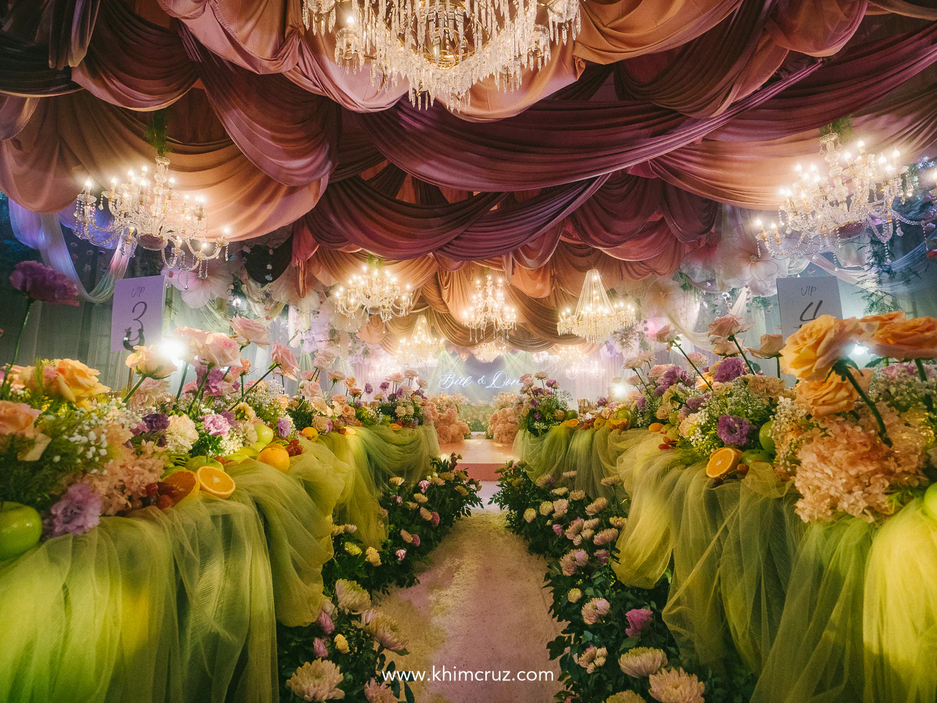 Vintage elegance filled every corner of Bill & Doreen’s wedding reception dreamscape