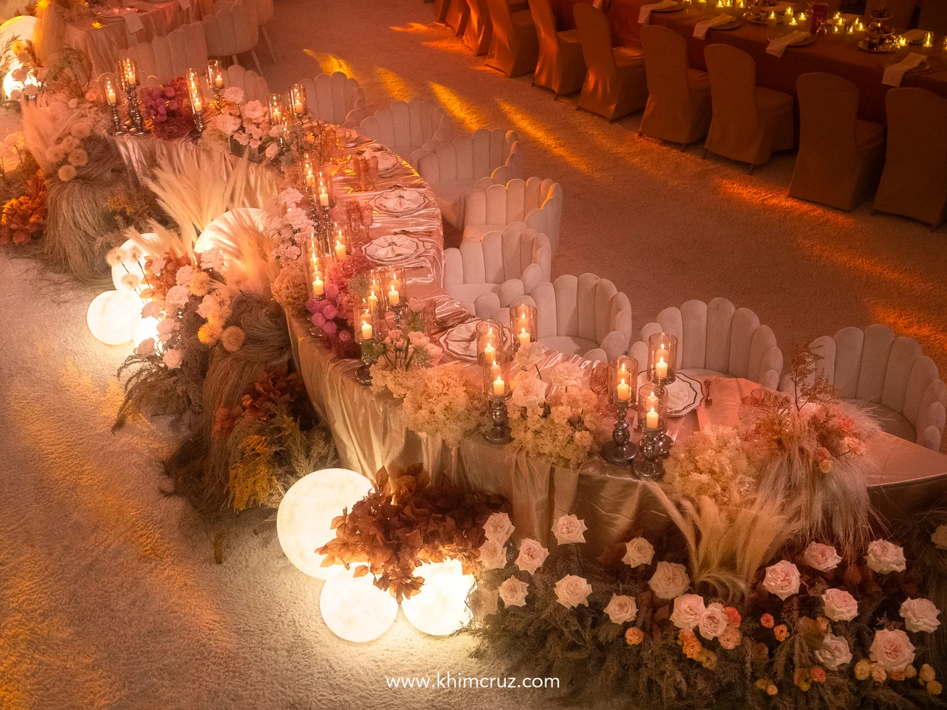 sunrise-themed-sweetheart-table-floral-candlelight-wave-design-khim-cruz-davao