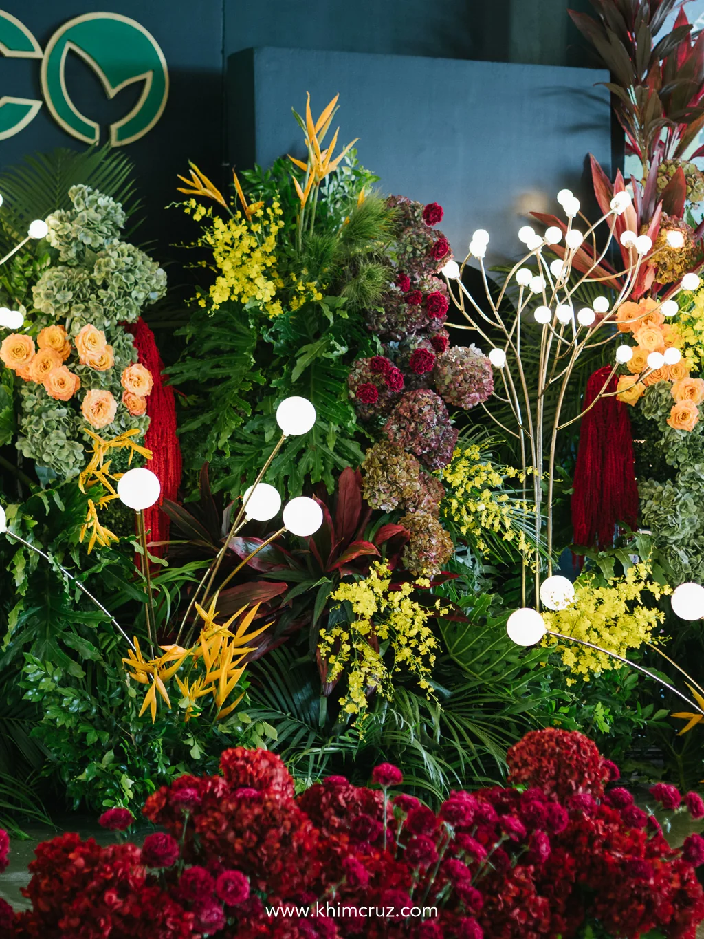 tadeco-75th-anniversary-tropical-floral-backdrop-khim-cruz-davao