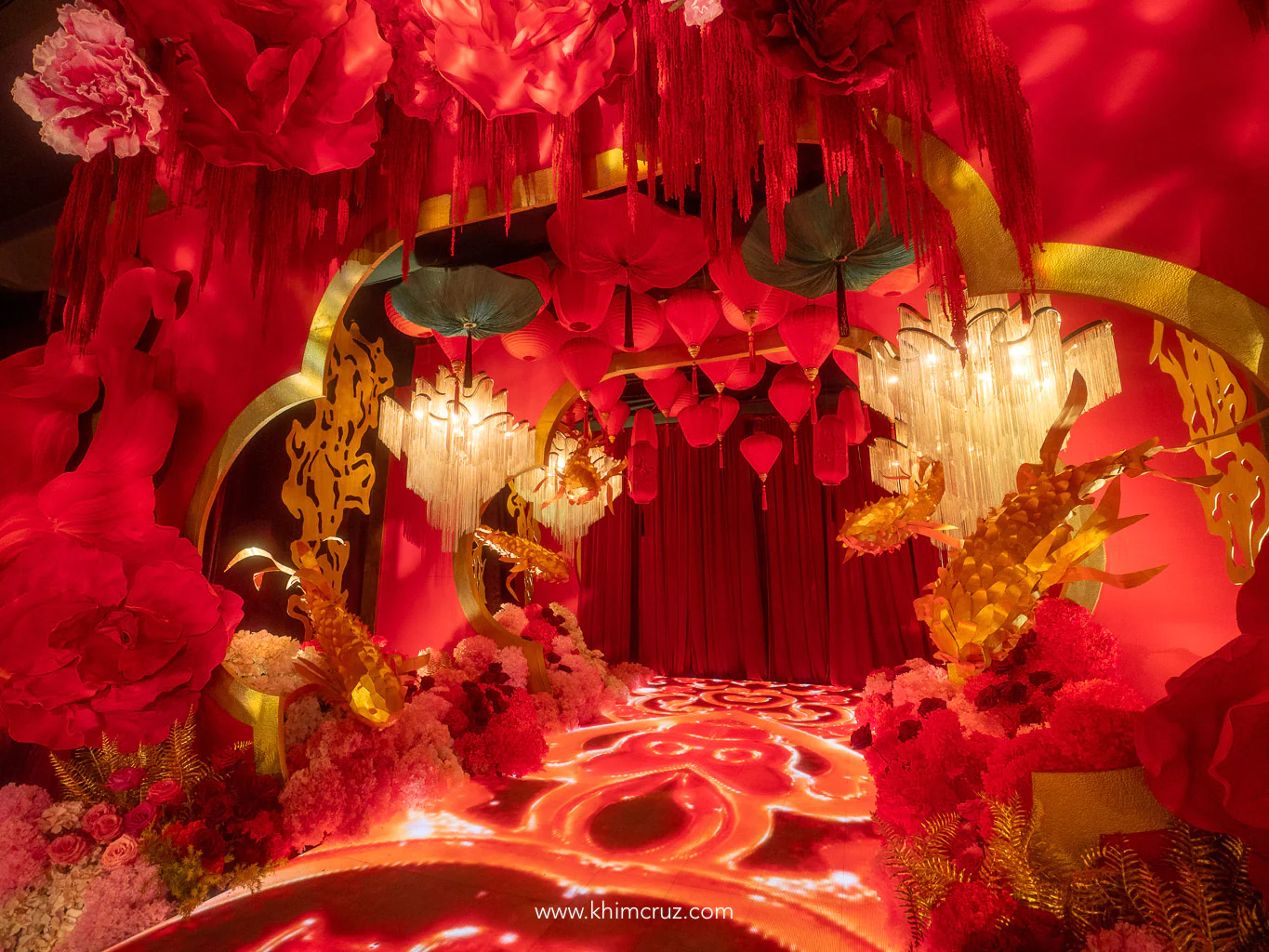 oriental-wedding-entrance-tunnel-red-lanterns-koi-gold-khim-cruz-davao