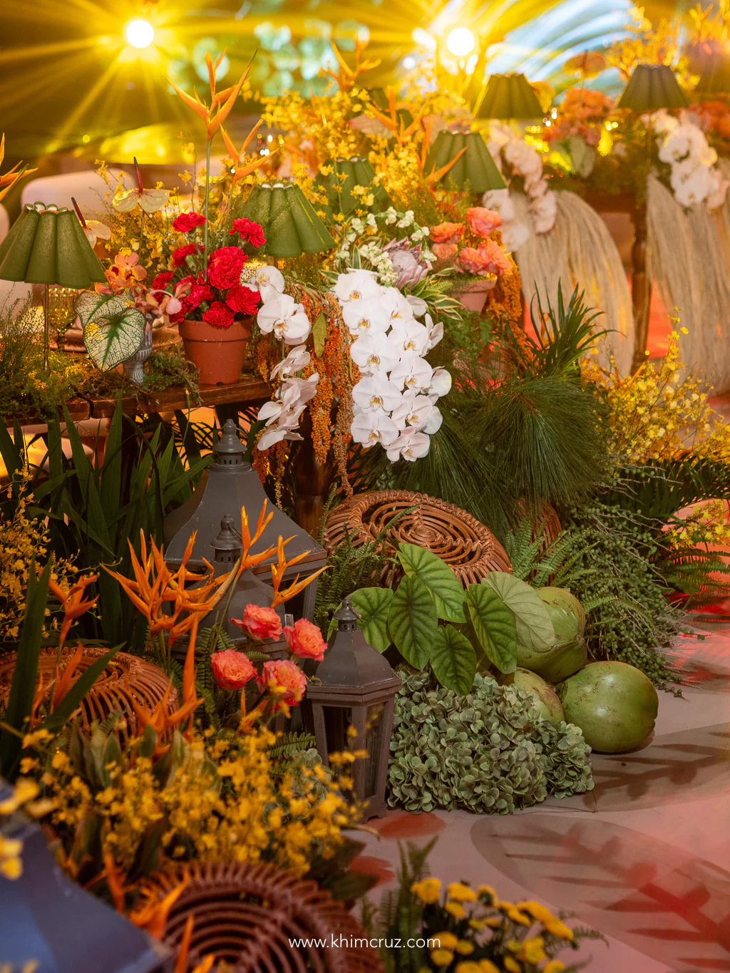 tropical-wedding-floral-display-birds-of-paradise-orchids-coconut-khim-cruz-davao